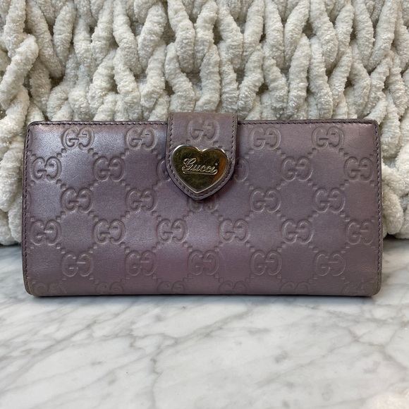 Gucci Handbags - Gucci Wallet